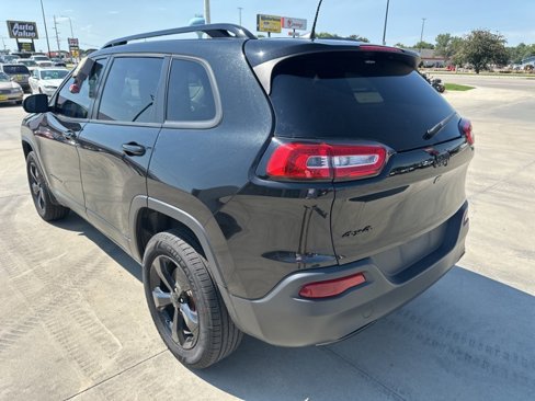 Used 2016 Jeep Cherokee High Altitude image 6