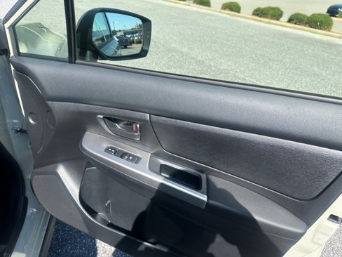 Used 2015 Subaru Crosstrek 2.0i image 35