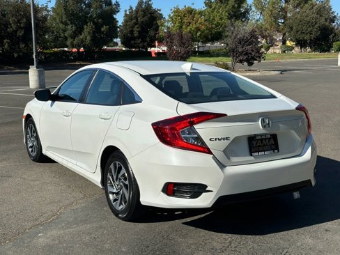 Used 2017 Honda Civic EX image 3