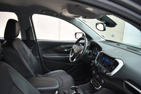 Used 2024 GMC Terrain SLT image 19