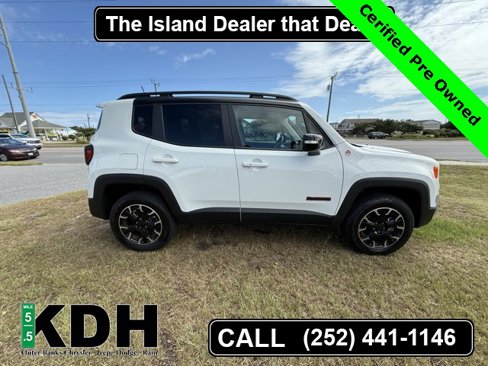 Certified 2023 Jeep Renegade Trailhawk image 8