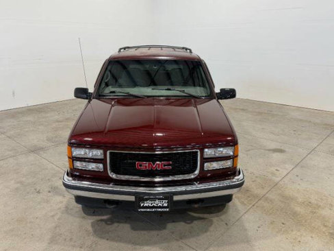 Used 1999 GMC Yukon 4WD 4-Door w/ Cold-Climate Pkg image 4