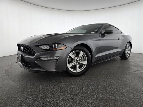 Used 2022 Ford Mustang Coupe image 1