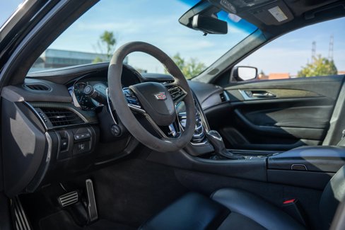 Used 2017 Cadillac CTS V w/ Luxury Package image 2