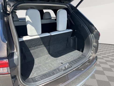 Used 2022 Mitsubishi Outlander SEL image 9