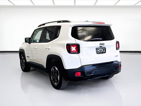 Used 2015 Jeep Renegade Latitude image 6