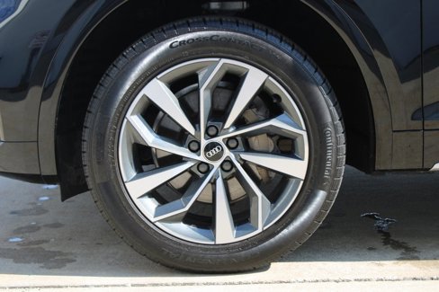 Used 2021 Audi Q5 2.0T Premium Plus w/ Premium Plus Package image 32