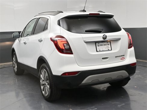 Used 2020 Buick Encore Preferred image 7