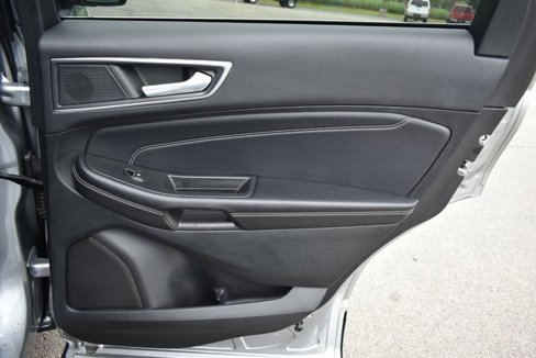 Used 2022 Ford Edge Titanium w/ Equipment Group 301A image 46