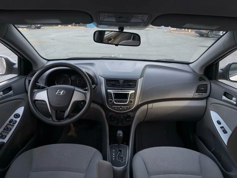 Used 2014 Hyundai Accent GLS image 16