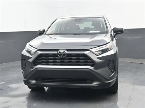 Used 2023 Toyota RAV4 LE image 20