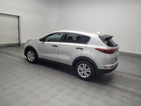 Used 2019 Kia Sportage LX image 3