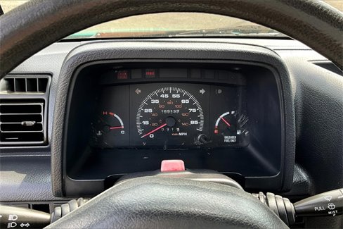 Used 1994 Geo Tracker 2WD 2-Door image 10