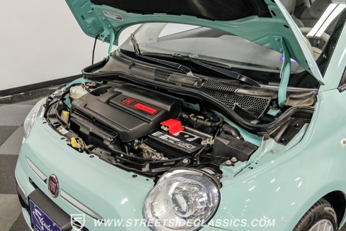 Used 2017 FIAT 500 Lounge image 38