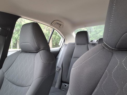 Used 2022 Toyota Corolla LE image 27