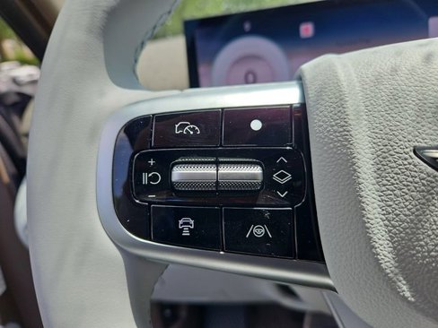 New 2026 Genesis GV70 2.5T Advanced image 12