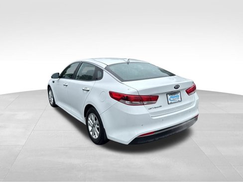 Used 2018 Kia Optima LX image 6