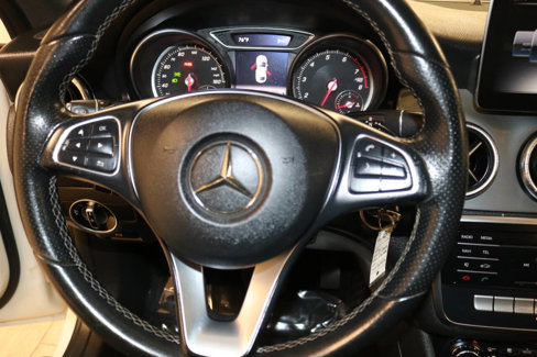 Used 2017 Mercedes-Benz CLA 250 image 42