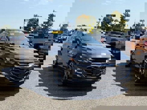 Used 2023 Chevrolet Malibu LT image 4