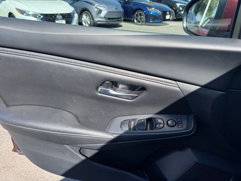 Used 2024 Nissan Sentra SV image 20