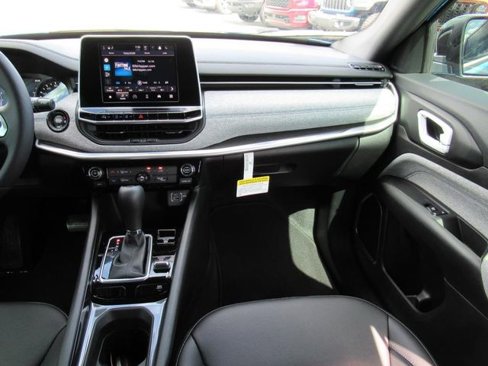 New 2025 Jeep Compass Latitude w/ Mopar Graphics Package image 14