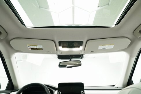 Used 2025 Mitsubishi Outlander SEL image 23