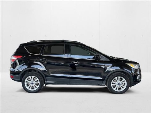 Used 2018 Ford Escape SEL image 4