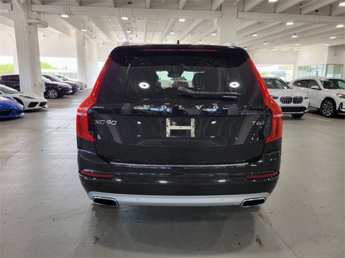 Used 2019 Volvo XC90 T6 Momentum w/ Advanced Package image 11