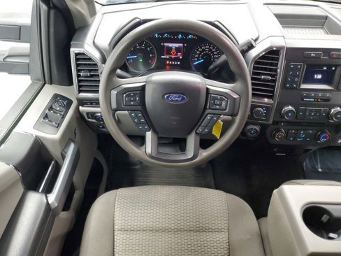 Used 2018 Ford F150 XLT w/ Trailer Tow Package image 14