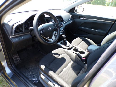 Used 2019 Hyundai Elantra SEL image 17