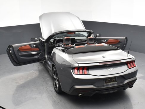 Used 2024 Ford Mustang Premium image 27