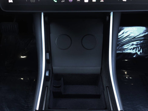 Used 2018 Tesla Model 3 Long Range image 40