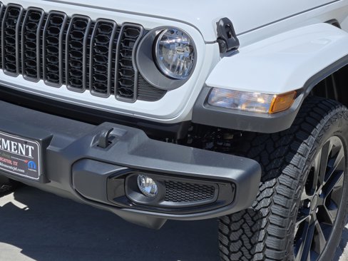 New 2025 Jeep Gladiator Sport image 4