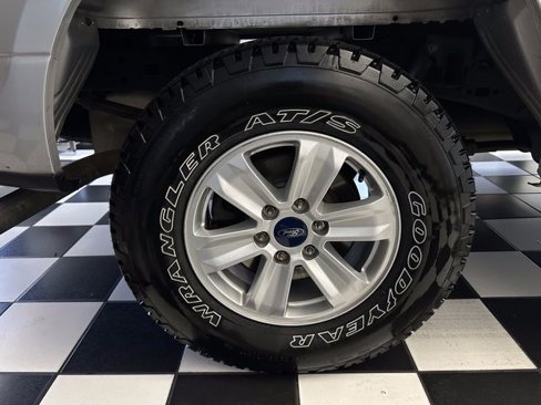 Used 2018 Ford F150 XLT image 51