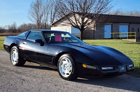 Used 1995 Chevrolet Corvette Coupe image 7