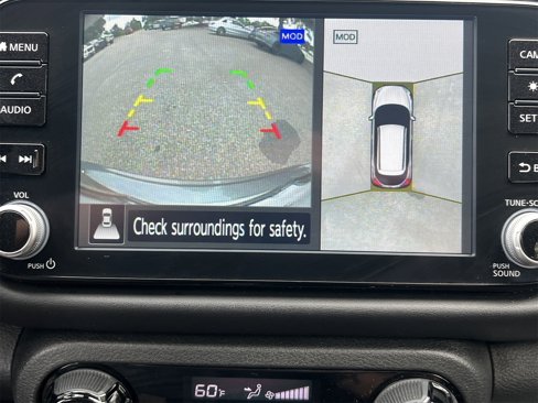 Certified 2024 Nissan Kicks SR image 3