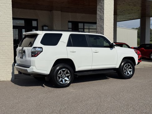Used 2022 Toyota 4Runner TRD Off-Road image 12
