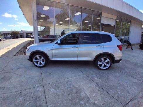 Used 2017 BMW X3 sDrive28i image 5