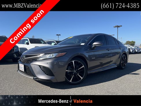 Used 2018 Toyota Camry XSE image 1