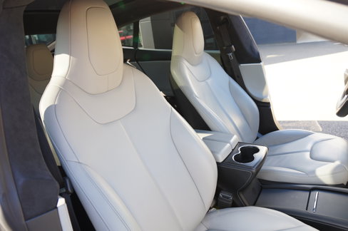 Used 2015 Tesla Model S AWD image 22