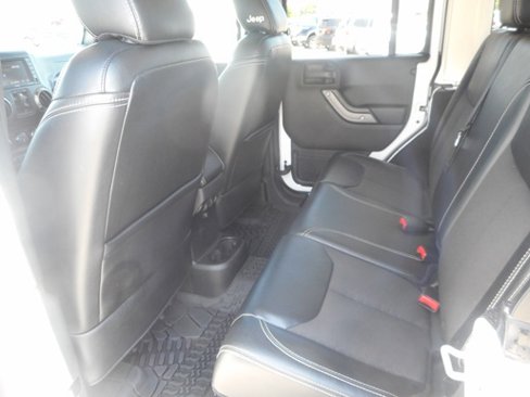 Used 2018 Jeep Wrangler Unlimited Sport image 14