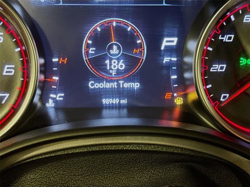Used 2019 Dodge Charger SXT image 12