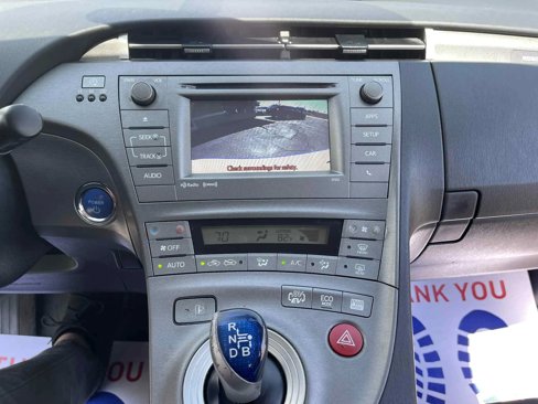 Used 2012 Toyota Prius Plug-In Hybrid image 19