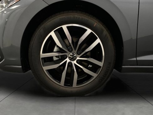 New 2025 Volkswagen Jetta SE image 11