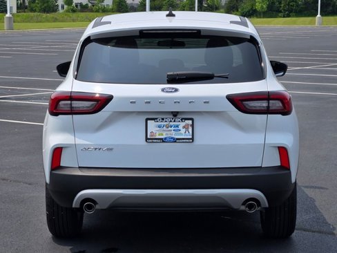 Used 2024 Ford Escape Active w/ Cold Weather Package image 13