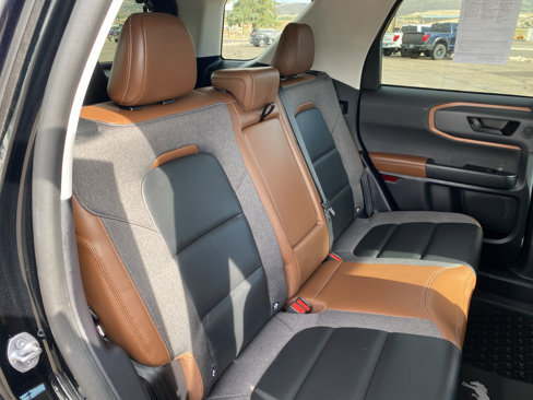 Used 2023 Ford Bronco Sport Outer Banks w/ Tech Package image 6