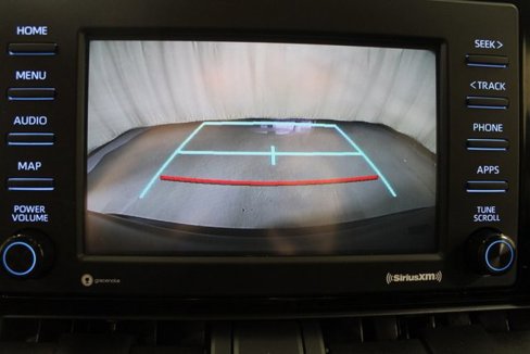 Used 2020 Toyota RAV4 LE image 4