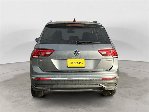 Used 2022 Volkswagen Tiguan SE image 4