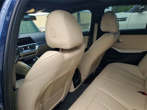 Used 2021 BMW 330i Sedan w/ Convenience Package image 9