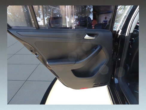 Used 2014 Volkswagen Jetta SE image 17